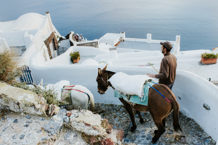 travel_photographer_wanderlust_santorini_istanbul_thailand_chiangmai_pai_bangkok_destination_wedding_photographer-13