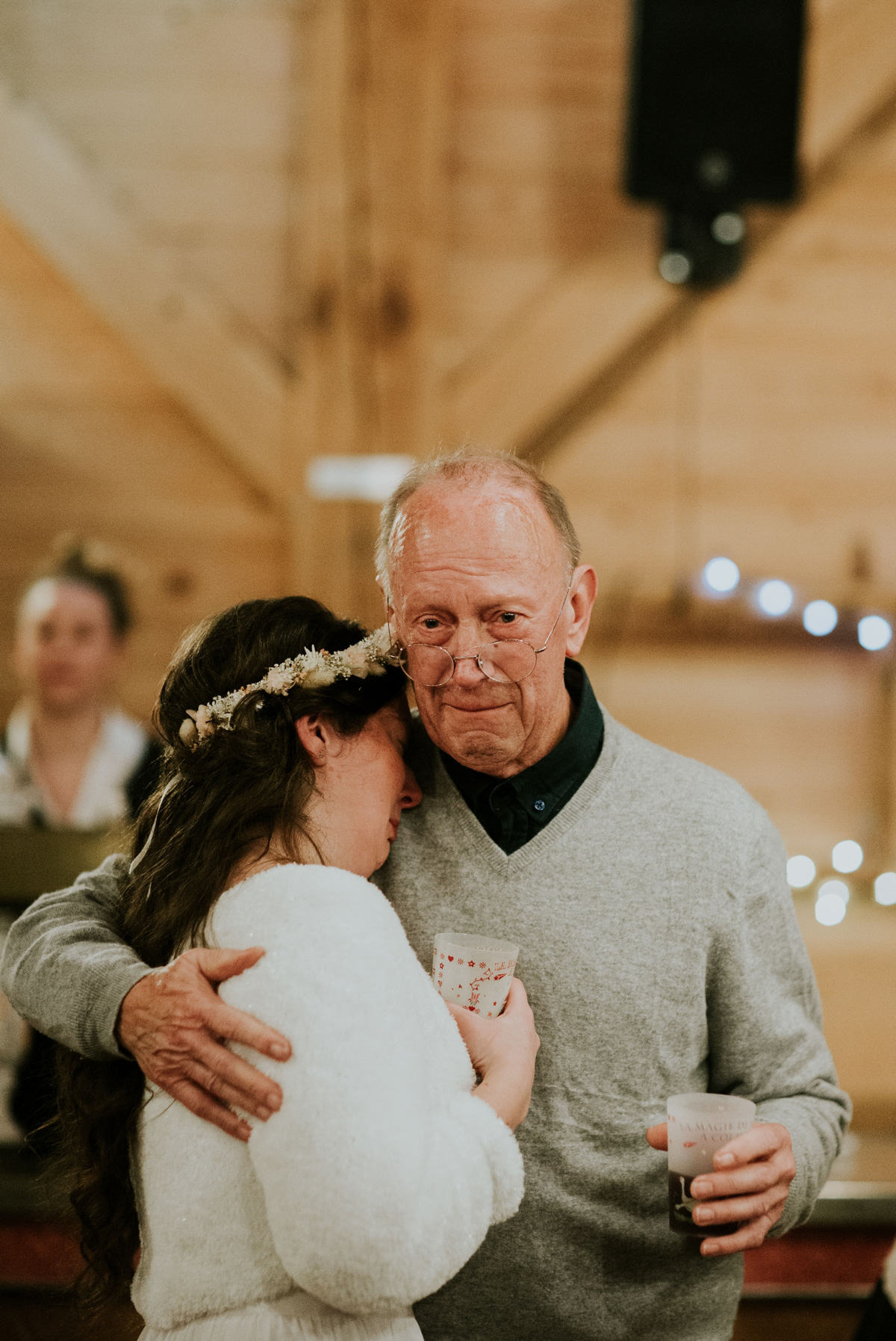 wedding old barn france