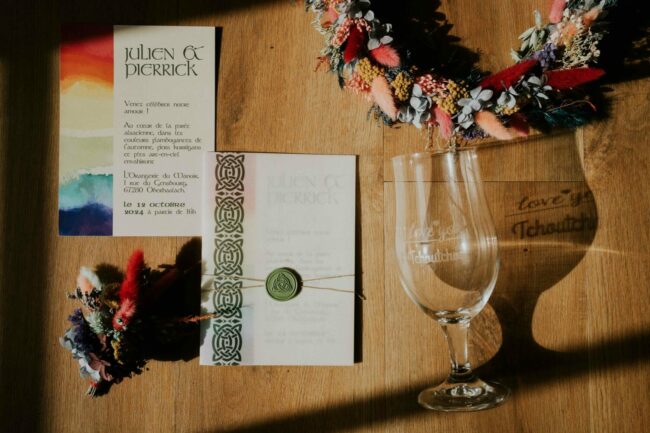 Photographe mariage gay Orangerie du Manoir France cérémonie émouvante