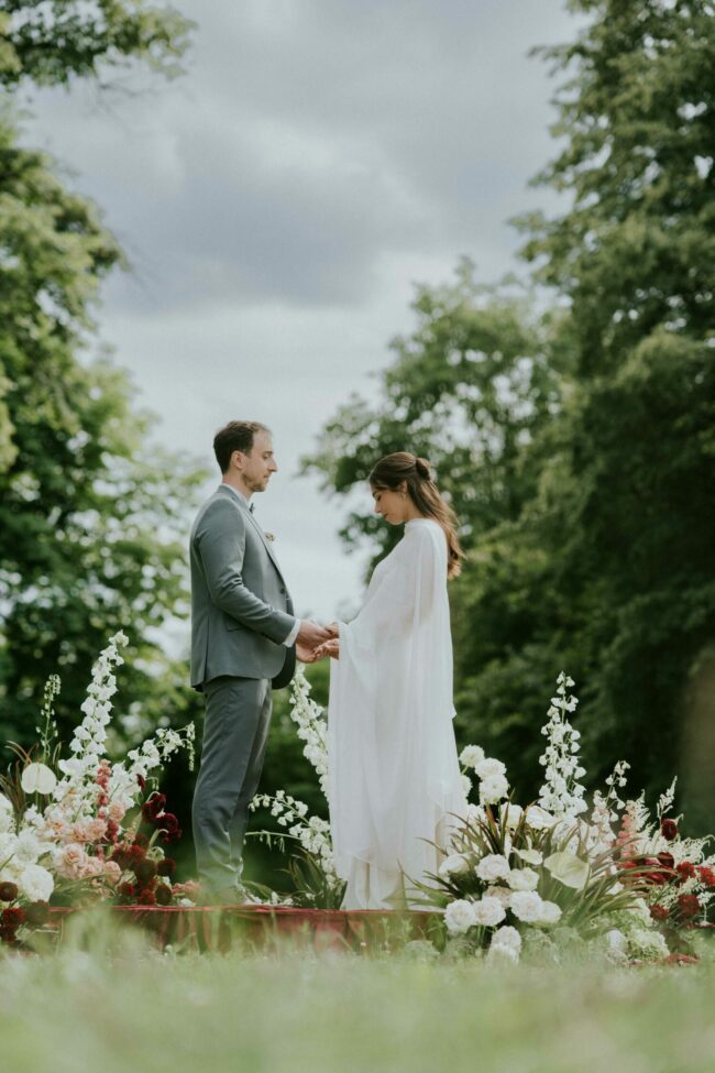 couple editorial wedding photographer chateau france