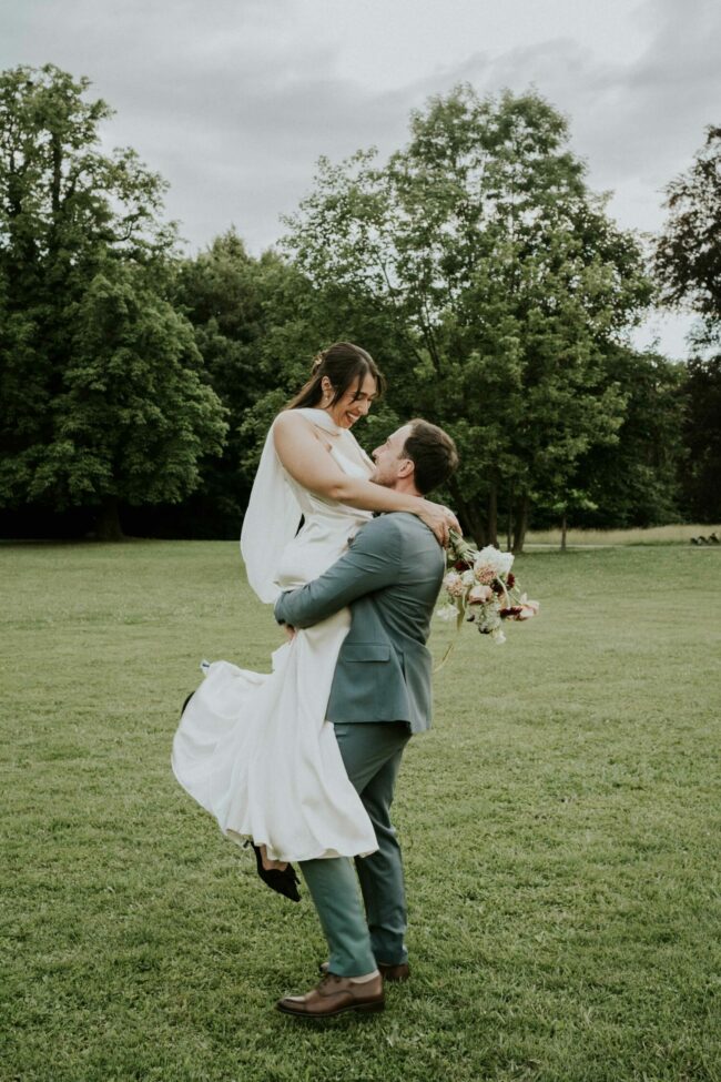 authentic wedding chateau france