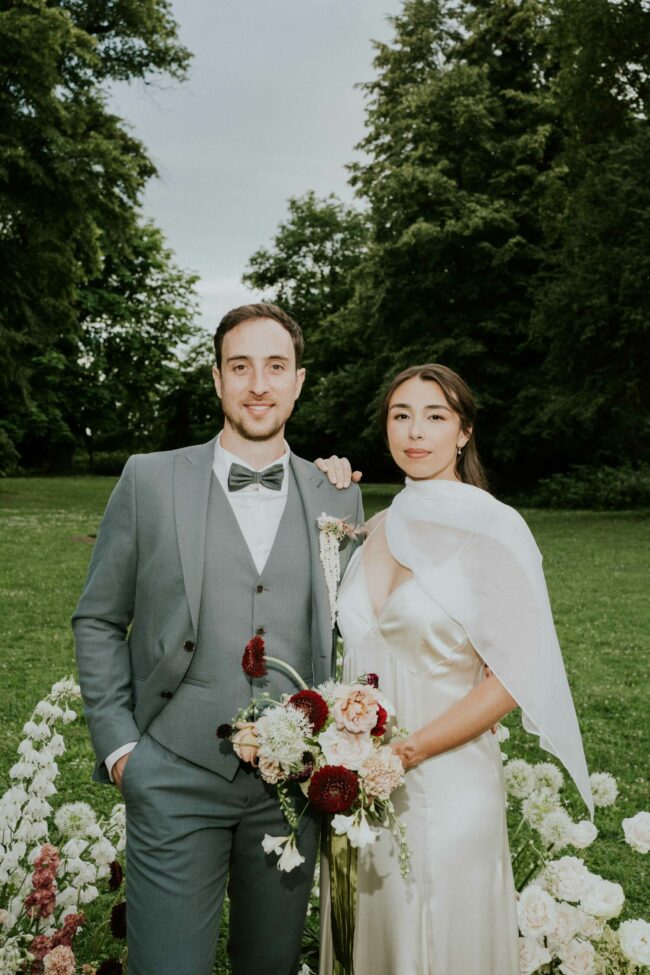 couple editorial wedding photographer chateau france
